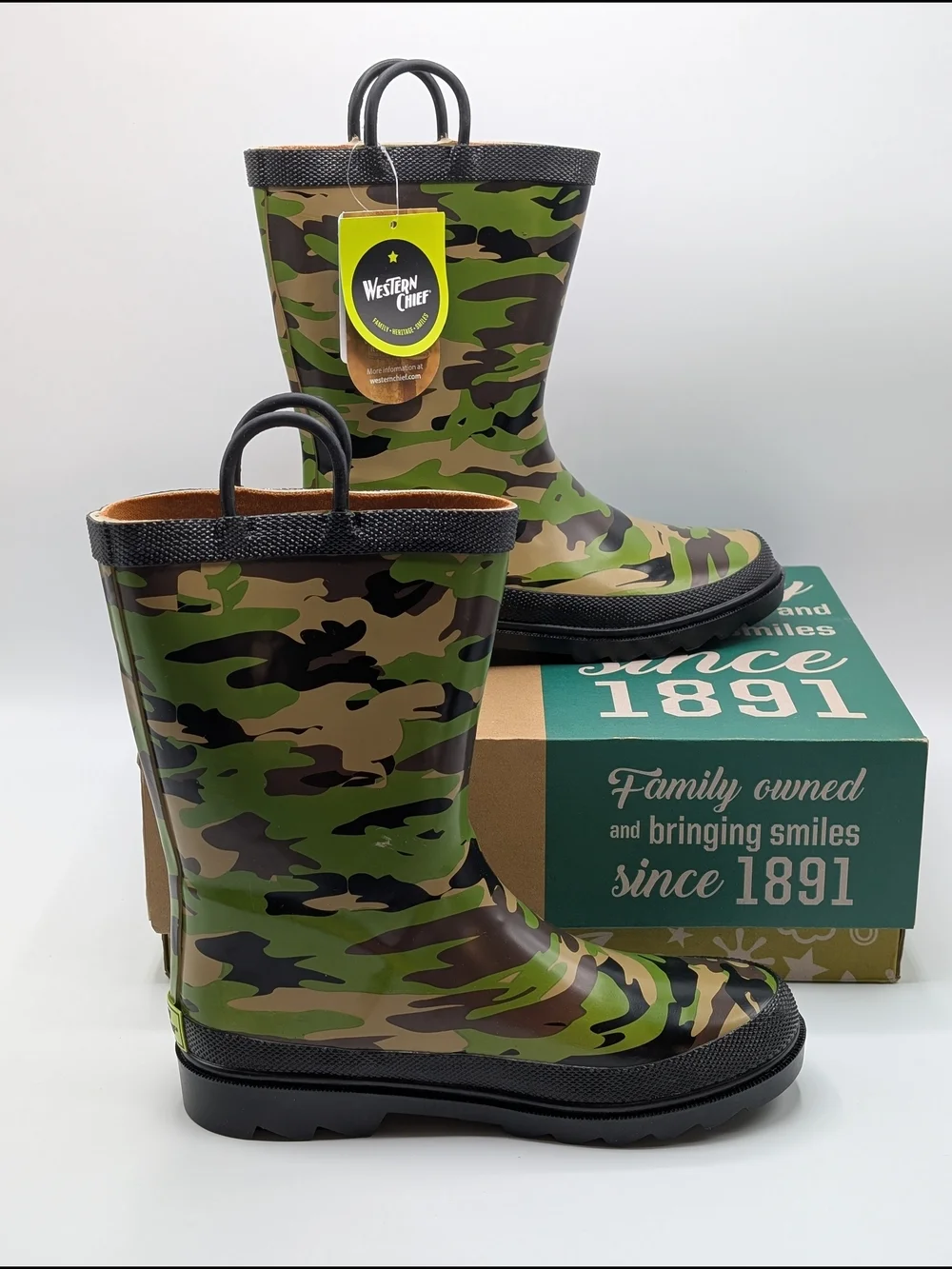Western Chief Little Kids' 2 Green Camo Rain Waterproof Boots Pull On Handles